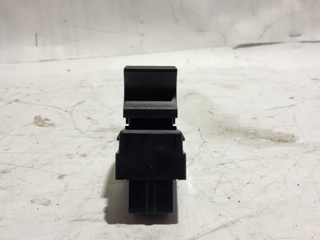 Fiat Bravo II. bal hátsó ablakemelő kapcsoló