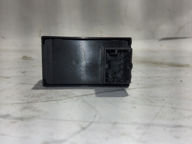 Fiat Bravo 2007-2014 jobb első ablakemelő kapcsoló 735434459