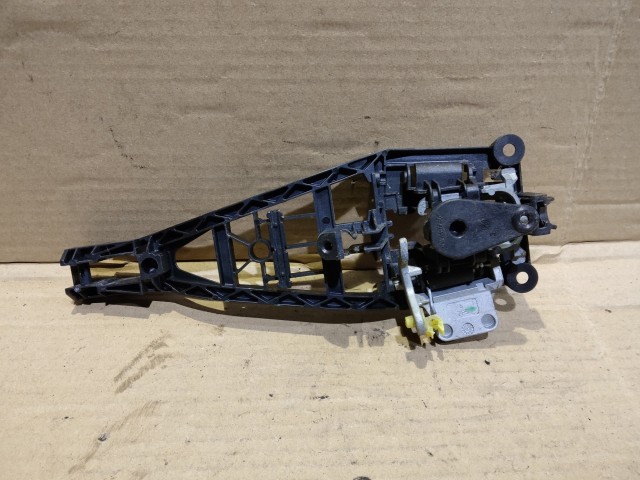 Opel Corsa D 2006-2014 Kilincs Használt bal első külső