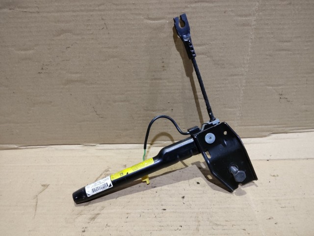 Alfa Romeo Giulietta jobb első biztonsági öv feszítő 50529586