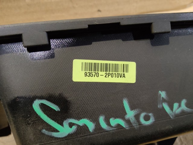 Kia Sorento 2009-2015 bal első ablakemelő kapcsoló 93570-2P010VA