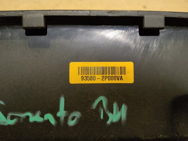 Kia Sorento 2009-2015 bal hátsó ablakemelő kapcsoló 93580-2P000VA