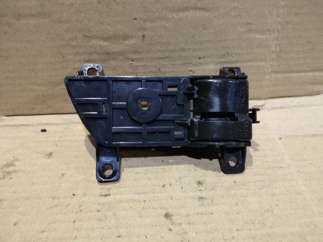 Kia Sorento 2009-2015 bal oldali belső kilincs 82613-2P000