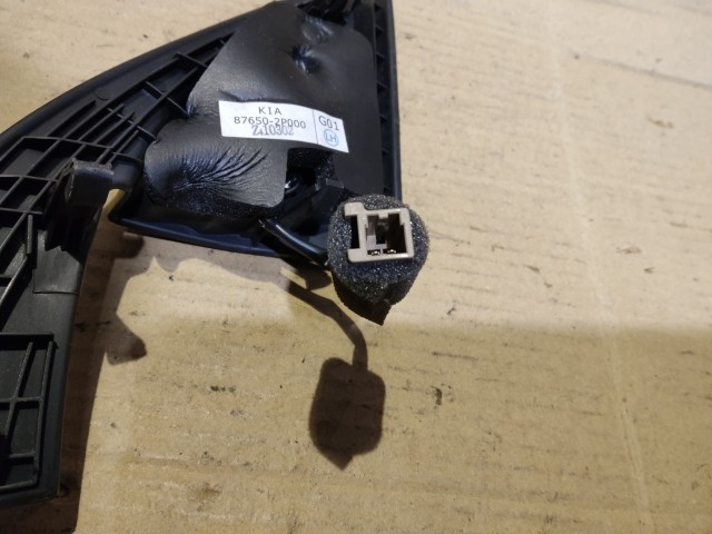 Kia Sorento 2009-2015 Hangszóró Használt Bal első