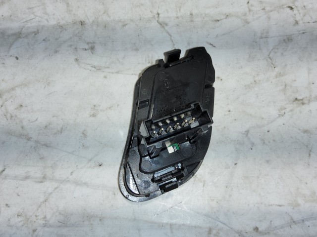 Alfa Romeo Giulietta FL 156105329 számú set gombok