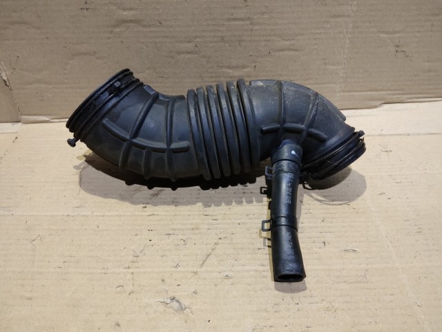 Kia Sorento 2009-2015 Levegőcső 28138-2P300