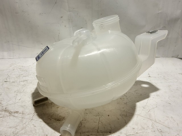 Alfa Romeo Giulietta 1,4-1750 16v benzin utángyártott új, kiegyenlítő tartály 50544422