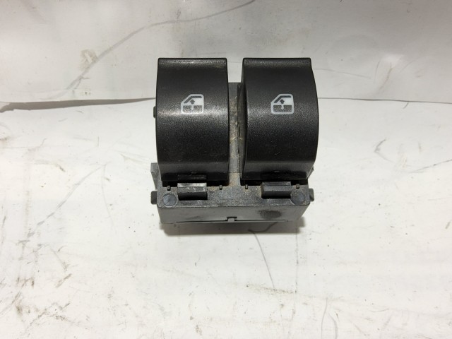 Fiat Punto Evo bal első ablakemelő kapcsoló 2x