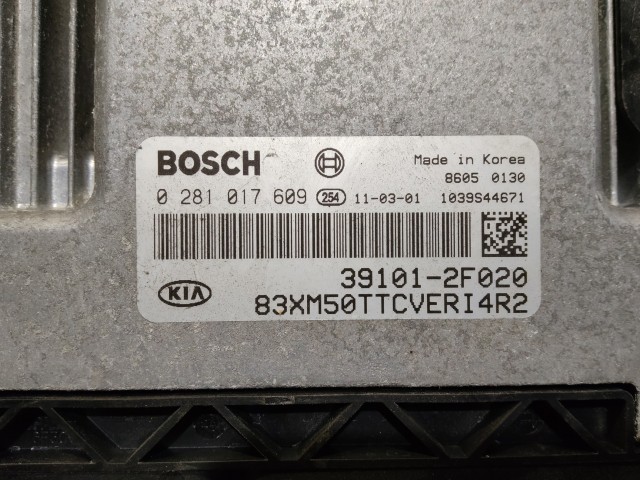 Kia Sorento 2009-2015 Motorvezérlő Bosch 0281017609 , 39101-2F020