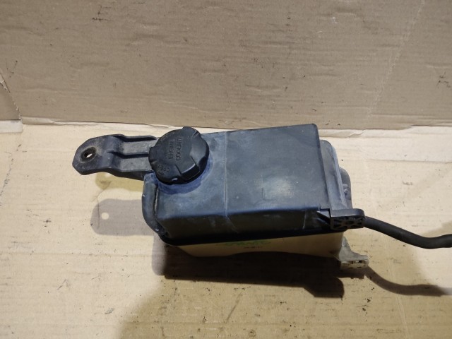 Kia Sorento 2009-2015 Kiegyenlítő tartály 25430-2B100