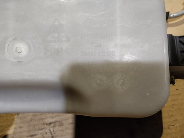 Kia Sorento 2009-2015 Kiegyenlítő tartály 25430-2B100