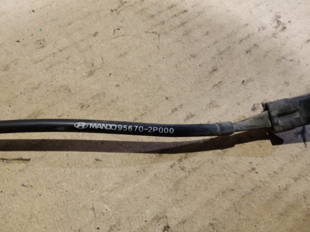 Kia Sorento 2009-2015 bal első abs jeladó 95670-2P000