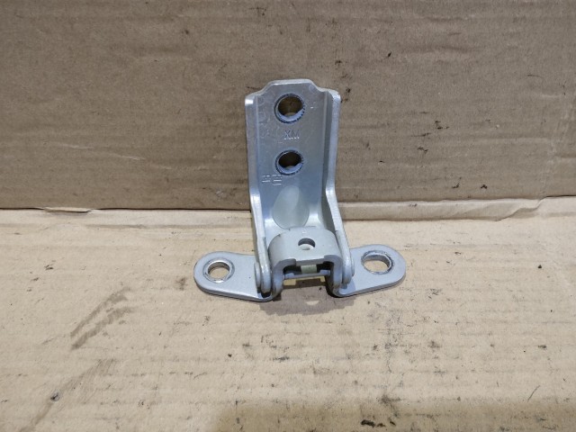 182047 Kia Sorento 2009-2015 jobb első felső ajtózsanér