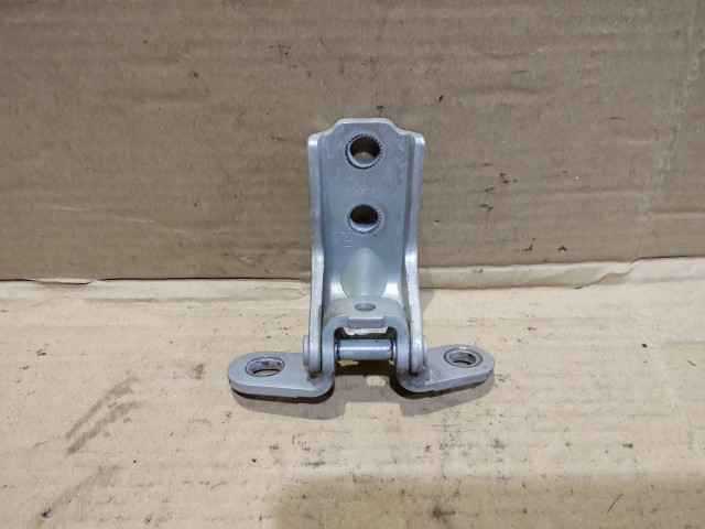 182054 Kia Sorento 2009-2015 bal első felső ajtózsanér