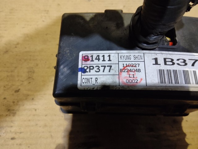 Kia Sorento 2009-2015 biztosítéktábla 91411-2P377