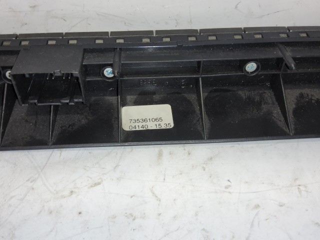 Lancia Ypsilon II. ködlámpa kapcsoló 735361065