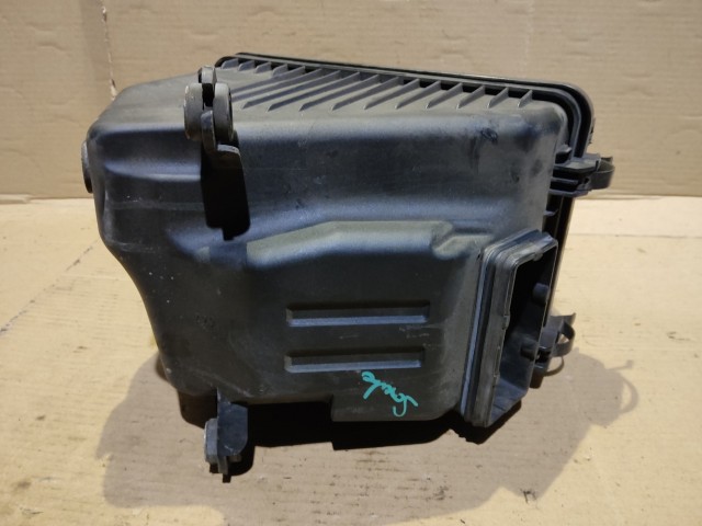 182145 Kia Sorento 2009-2015 Légszűrőház 28110-2P360