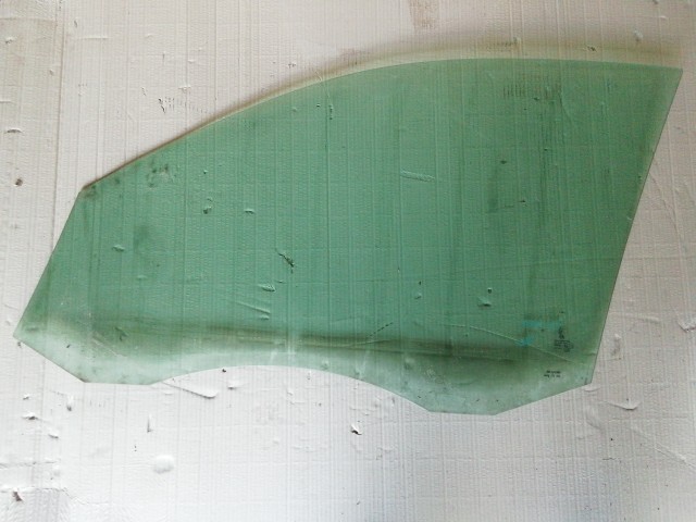 181599 Volkswagen Tiguan 2008-2011 jobb első lejáró üveg