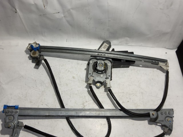 Renault Espace 2002-2006 jobb első Ablakemelő