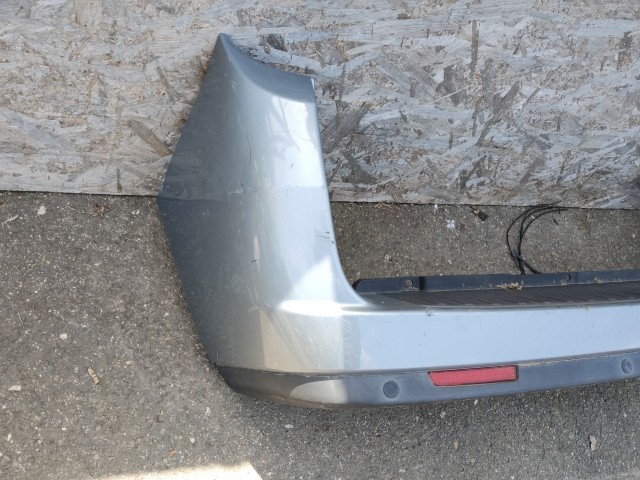 180802 Fiat Doblo 2009-2022 felnyíló csomagtérajtós, parkszenzorhelyes hátsó lökhárító a képen látható sérüléssel 735512763