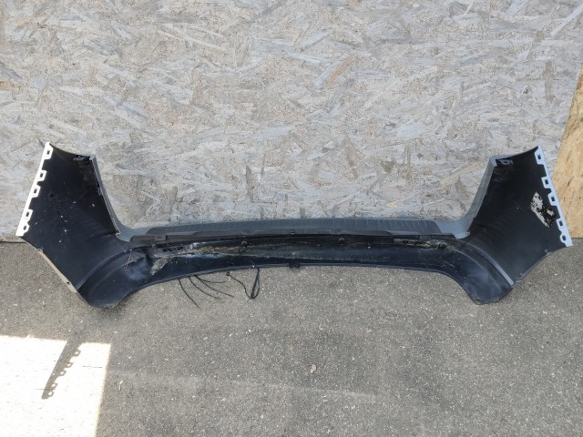 180802 Fiat Doblo 2009-2022 felnyíló csomagtérajtós, parkszenzorhelyes hátsó lökhárító a képen látható sérüléssel 735512763