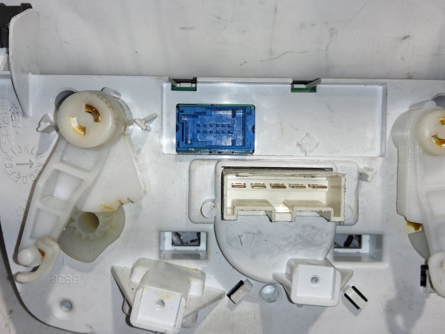 Fiat Grande Punto manuális fűtéskapcsoló