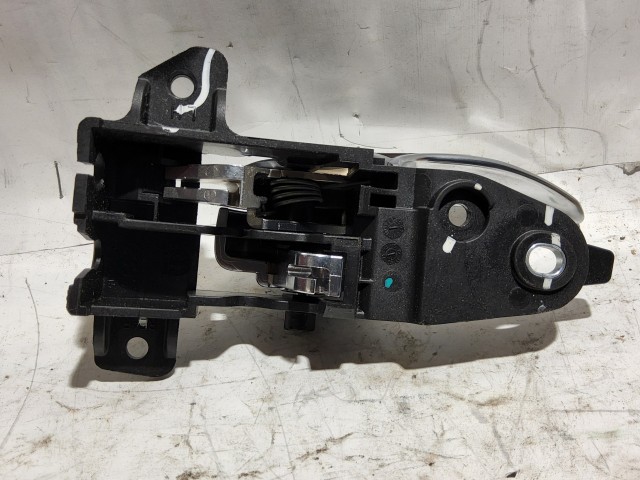 Jeep Renegade bal hátsó belső kilincs 