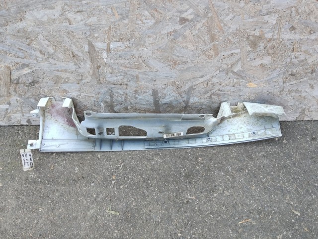 Fiat Doblo II. bal hátsó lámpa keret 735388402, kettényíló ajtós 