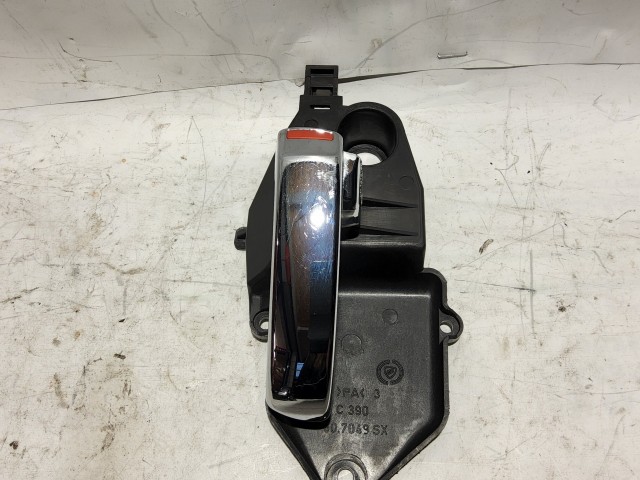 Fiat 500 bal oldali belső kilincs , fényes króm 71749973