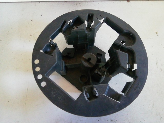 Fiat Punto II.-III., Idea, Lancia Musa, Ypsilon II.  Emelő szett Tartó 46849214