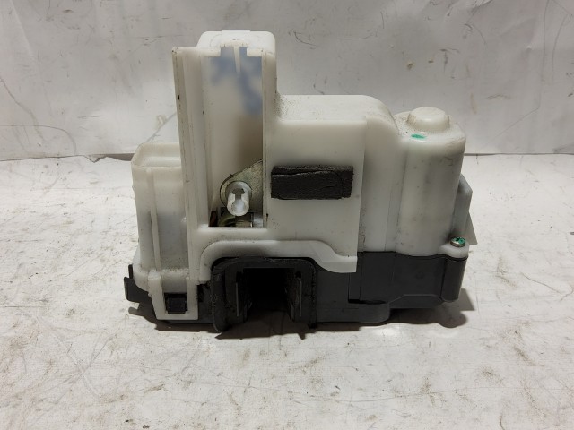 Fiat Panda II. 2003-2012 bal első ajtó zár 46803512