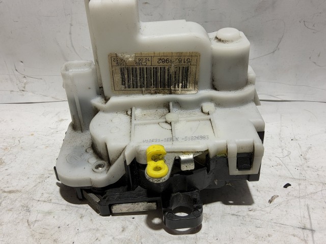 Fiat Panda II. 2003-2012  jobb első ajtózár 51826983