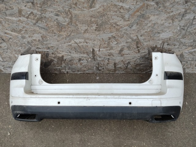 138401 Fiat 500 L 2012-2017 parkszenzorhelyes hátsó lökhárító
