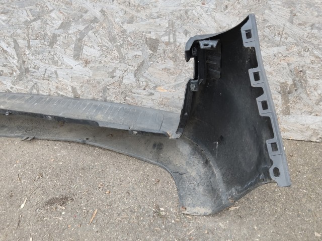 61572 Fiat Doblo  2009-2022 műanyag fekete hátsó lökhárító ketté nyíló raktérajtós kivitelhez 735497862