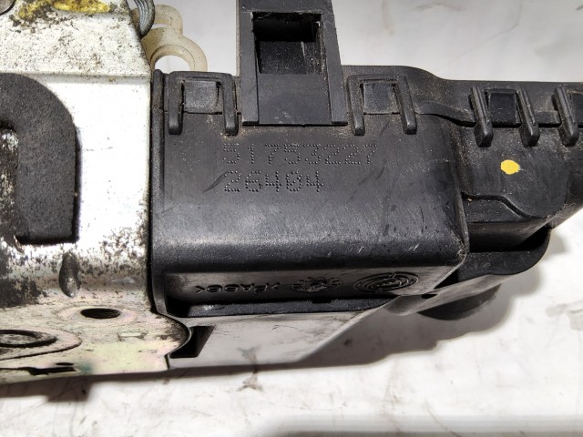 Fiat Stilo 2001-2007 jobb első ajtózár 51753227