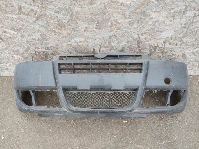 61650 Fiat Doblo 2005-2009 első lökhárító, a képen látható sérüléssel 735417815