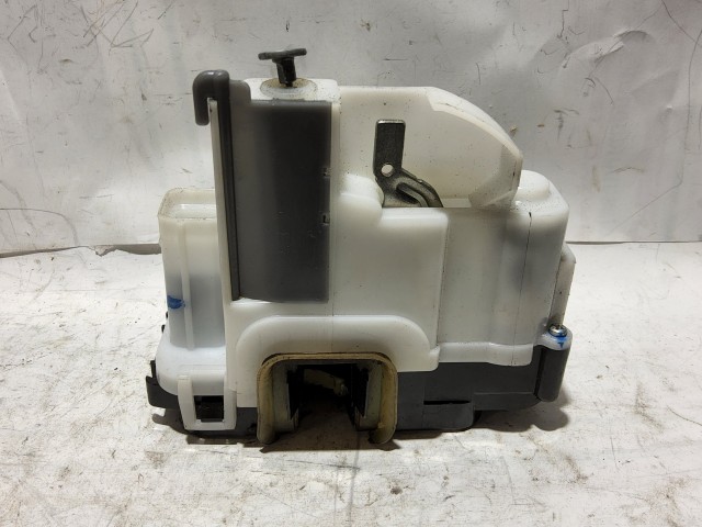 Fiat Doblo 2009-2022 ketté nyíló csomagtér ajtó zár 51810891