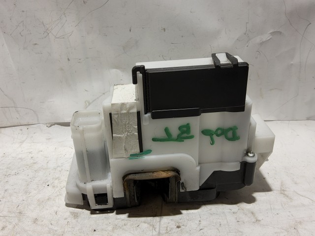 Fiat Doblo 2009-2015 Bal tolóajtó zár 51899991