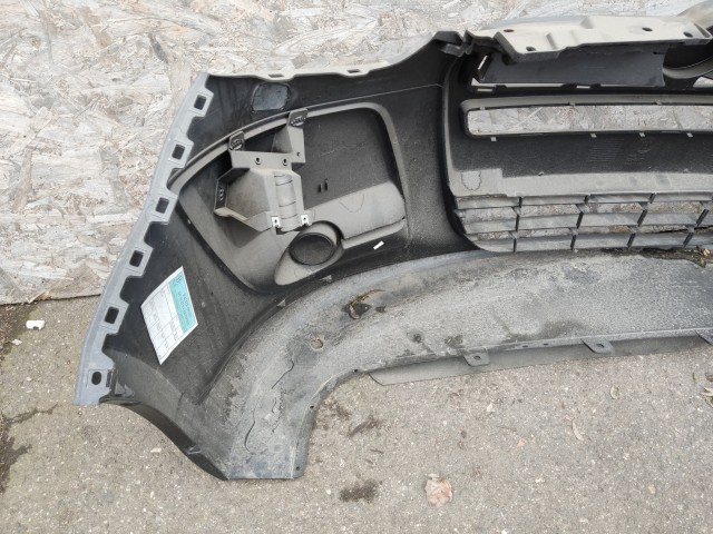 181067 Fiat Doblo 2009-2015 első lökhárító, a képen látható javítással