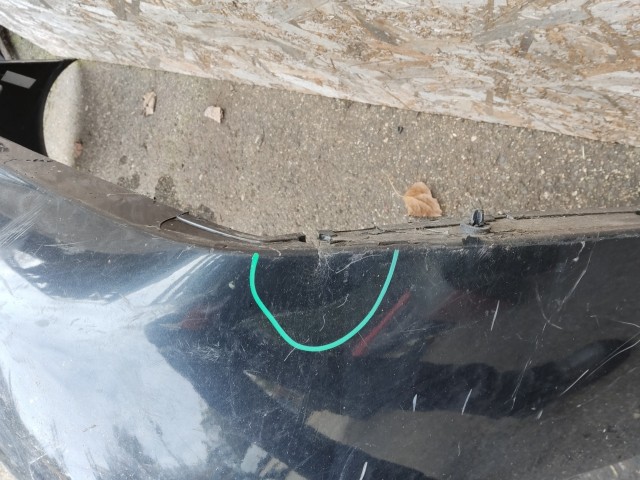 136353 Alfa Romeo 166 1998-2007 hátsó lökhárító a képen látható sérüléssel