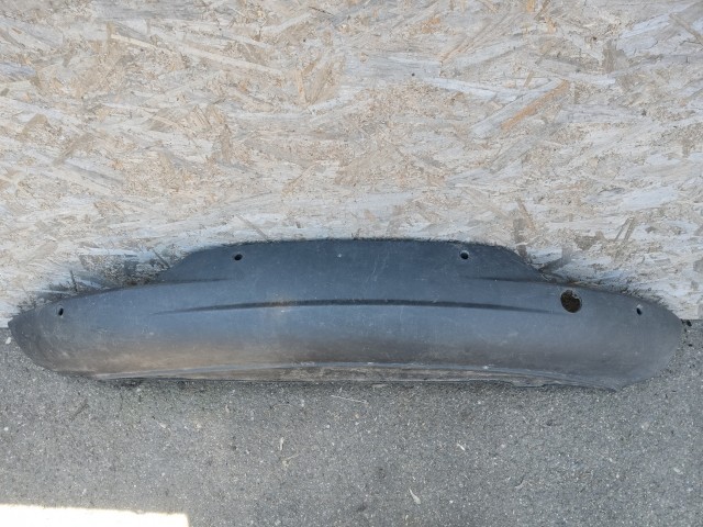 181492 Lancia Delta 2008-2014 hátsó lökhárító alsó rész, parkszenzor helyes