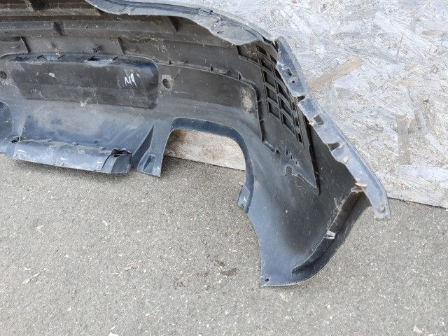 182168 Alfa Romeo Brera  2005-2010 parkszenzorhelyes hátsó lökhárító,a képen látható sérüléssel