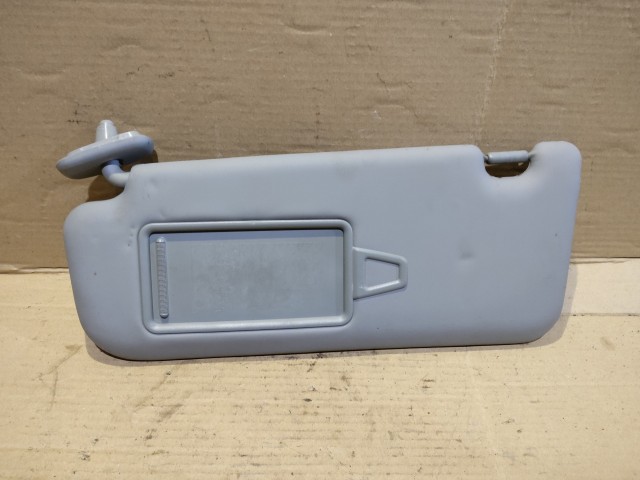 182474 Kia Sorento 2009-2015 szürke színű bal oldali napellenző 