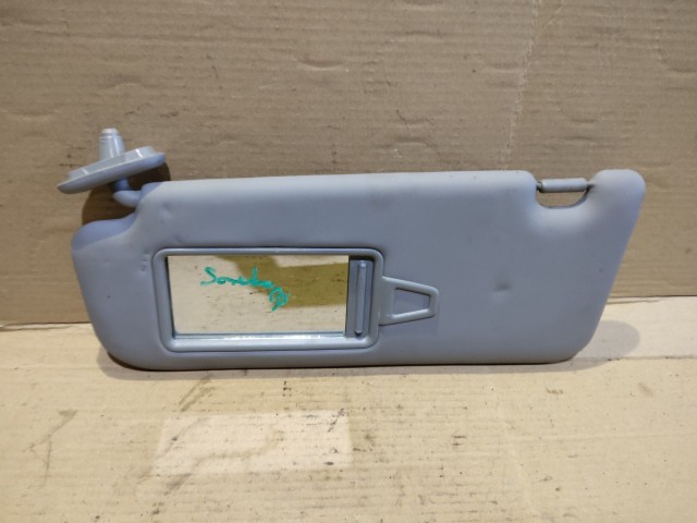 182474 Kia Sorento 2009-2015 szürke színű bal oldali napellenző 