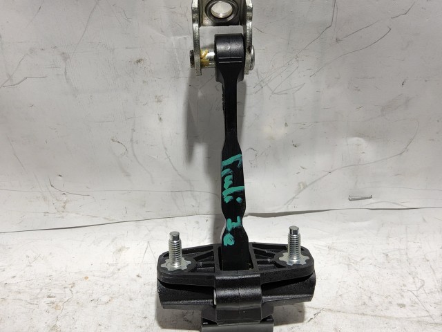 Alfa Romeo Giulietta első ajtóhatároló