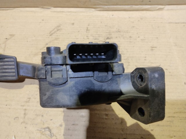 Fiat Croma  2005-2010 2,4 20v Diesel Gázpedál 51733559