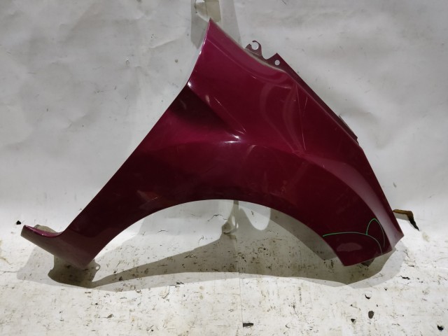 182612 Ford Fiesta 2008-2017 jobb első sárvédő, a képen látható sérüléssel