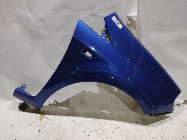 154467 Fiat Grande Punto  jobb első sárvédő, a képen látható sérüléssel