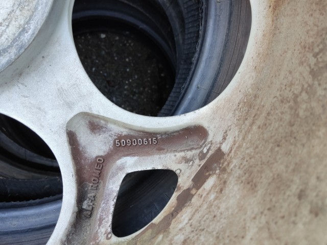 184571 Alfa Romeo 147, 156, Gt 17