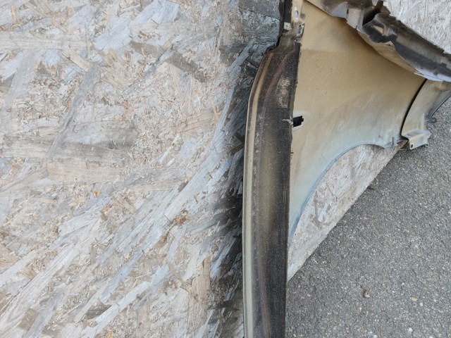 184599 Fiat Croma  2008-2010 bal első sárvédő, a képen látható sérüléssekkel!!